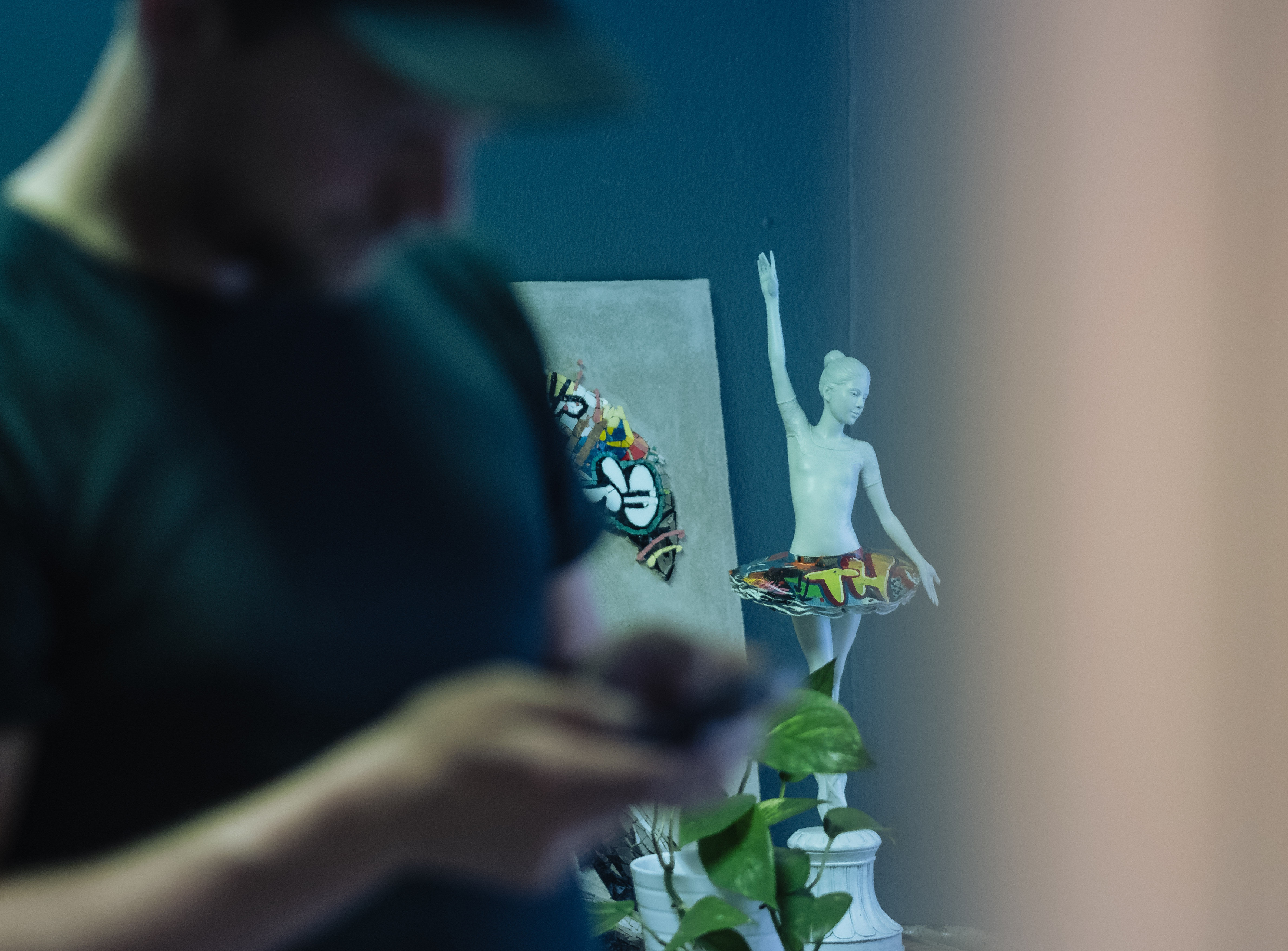 behind the scenes photograph from the studio of Martin Whatson.