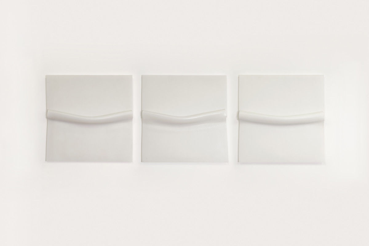 Marzena Krzemińska-Baluch Landscape 4, 2016 kilnformed glass 19.375 x 63.75 x 2.5 inches (installed)