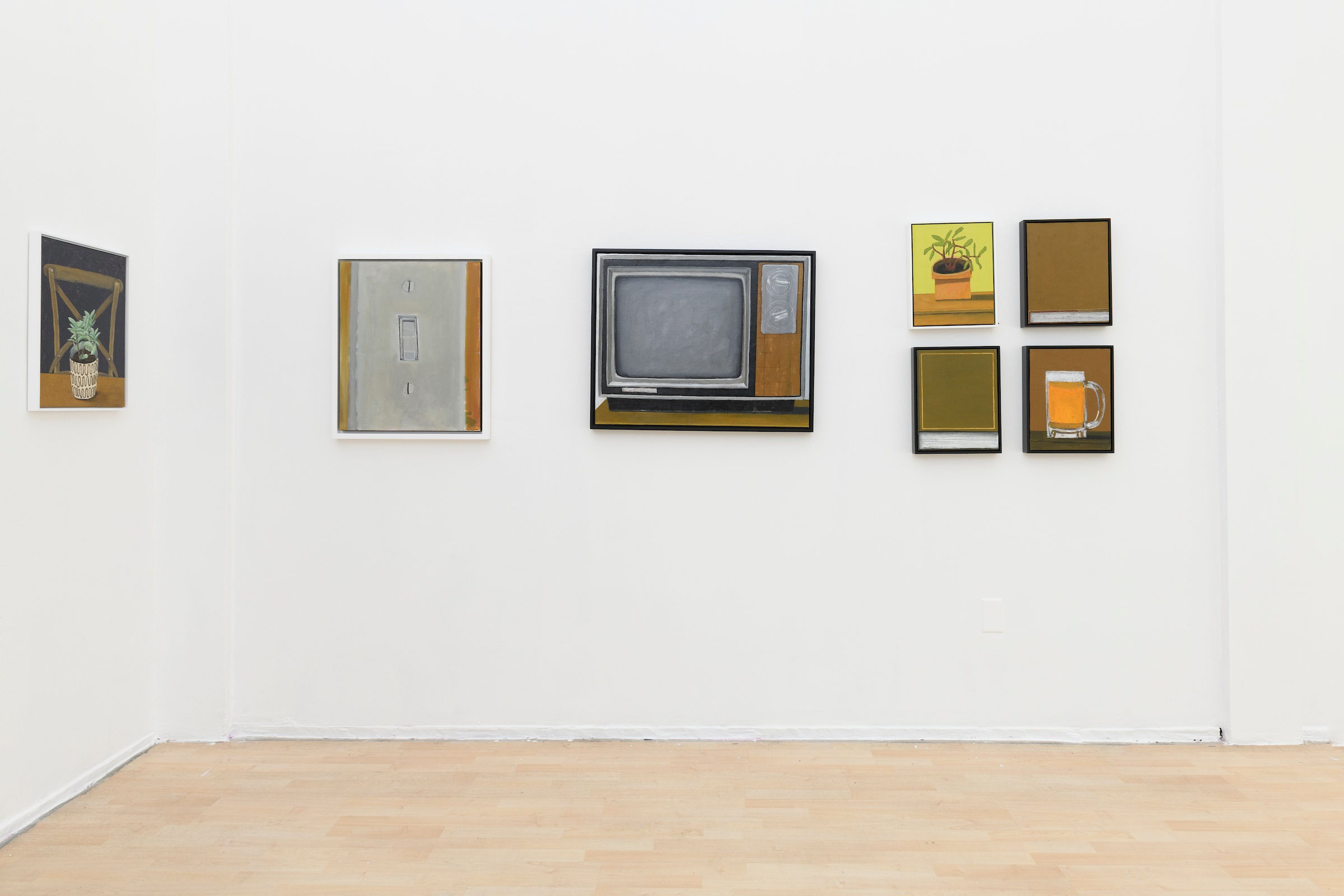 Gallery installation photo of Gabes solo show