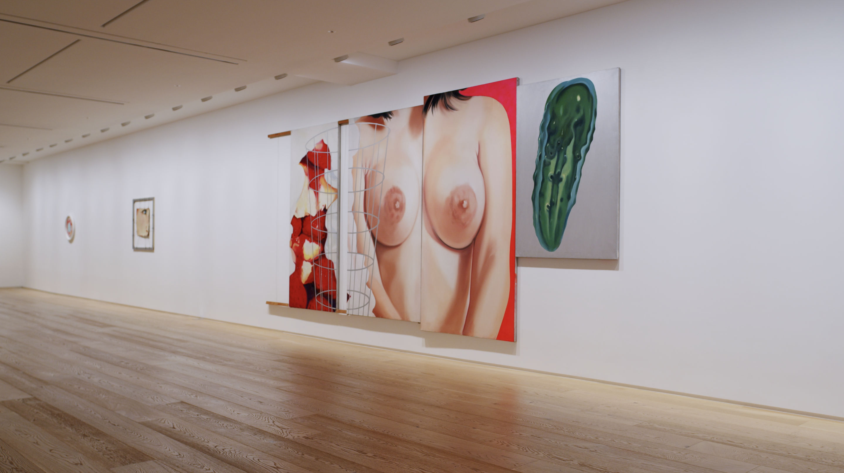 Watch a video of the exhibition 전시 영상을 감상하세요