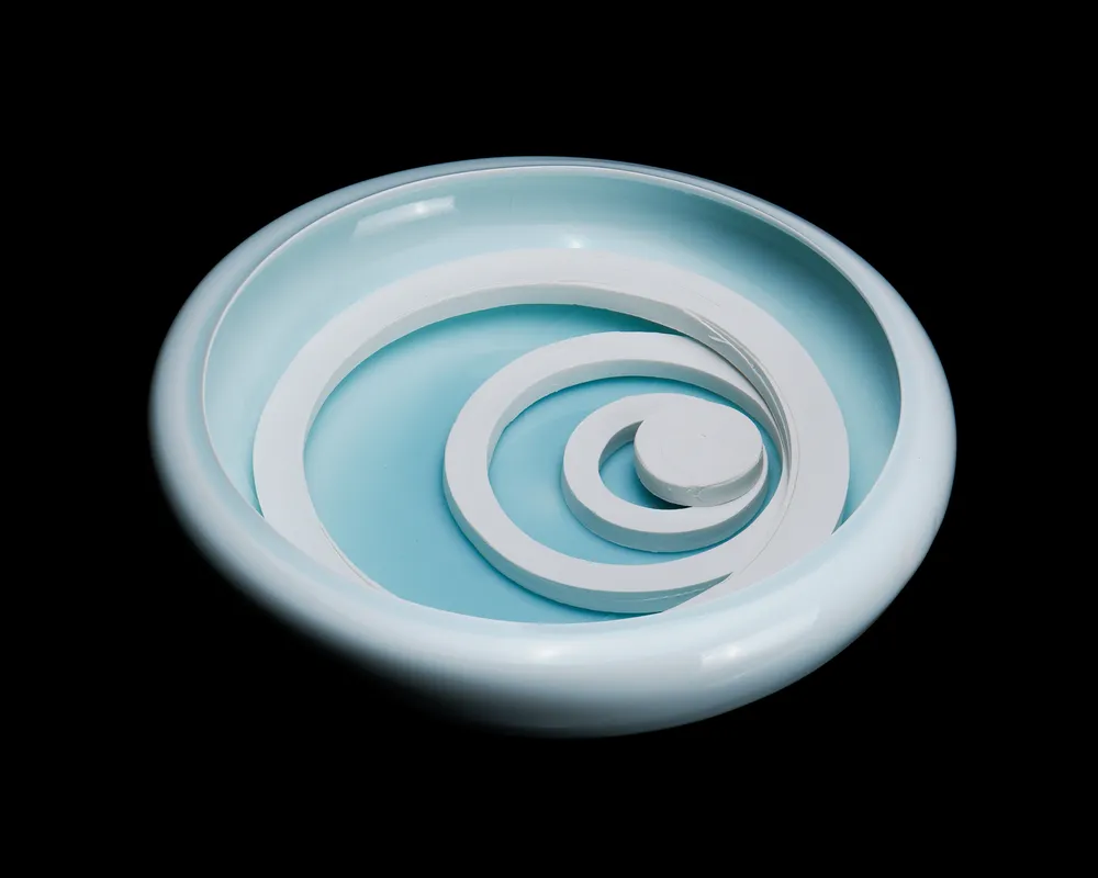 Kato Tsubusa 加藤委, Porcelain Moribana Vase/Sculpture 