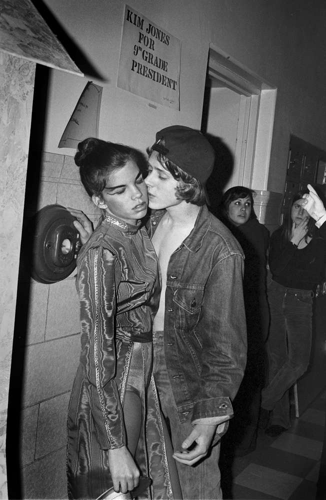 Joseph Szabo, Backstage Couple, 1979