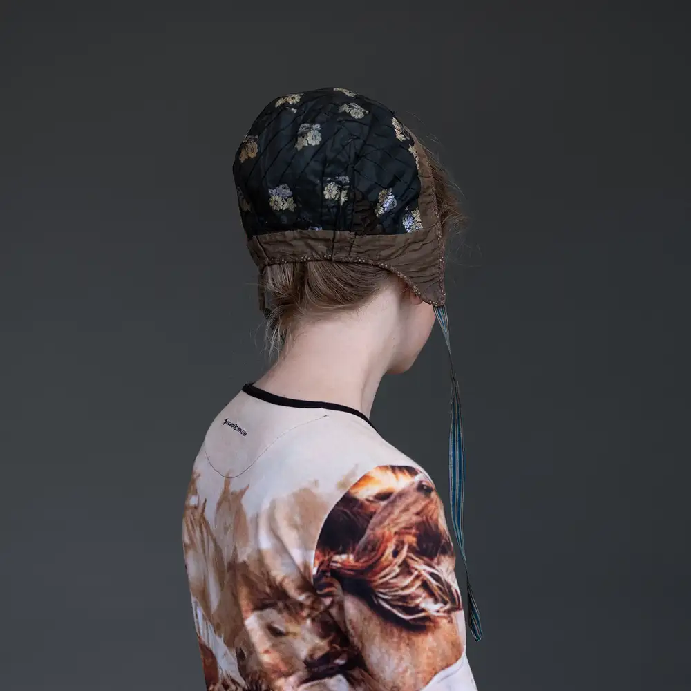 Trine Søndergaard, Hovedtøj #16, 2019