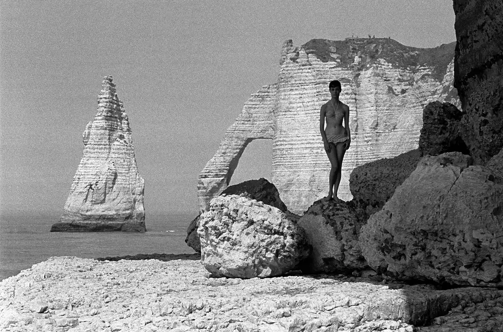 Frank Horvat, Etretat, France, for Jour de France, 1959