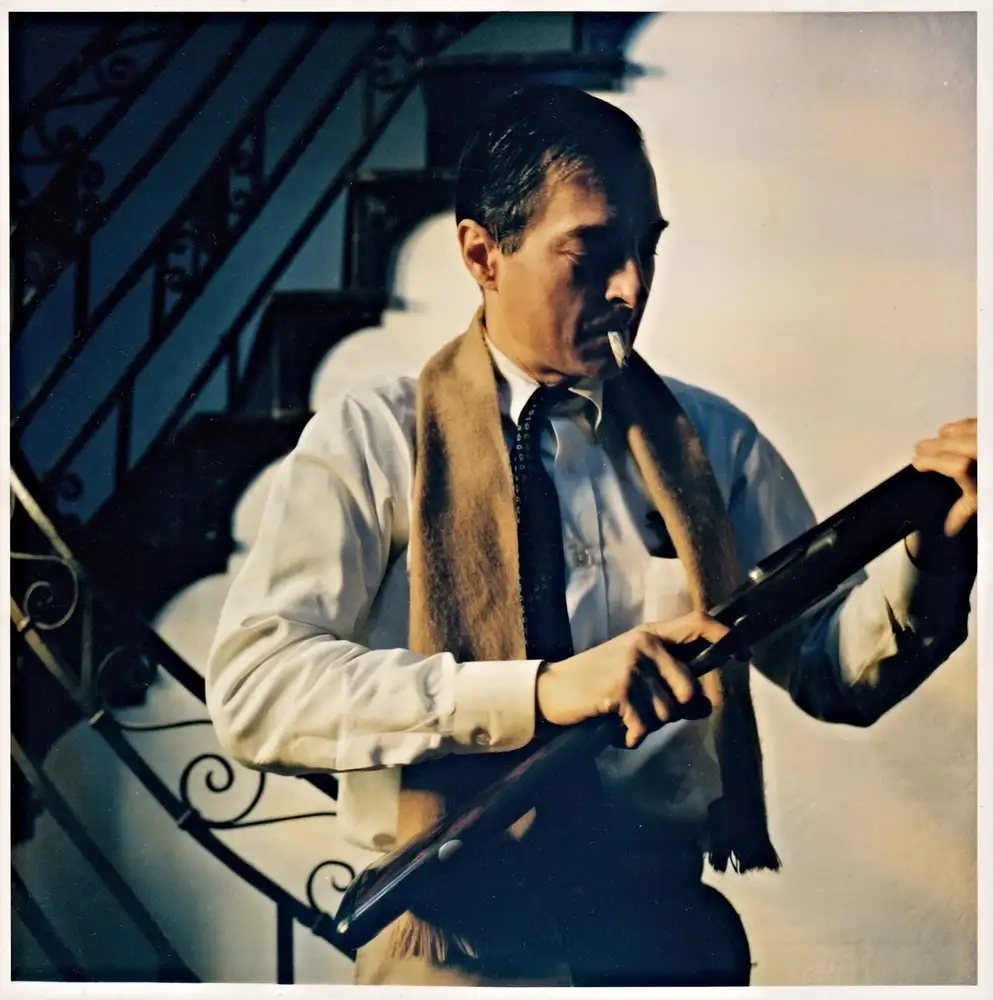 Maude Schuyler Clay, William Eggleston with Gun, Memphis, 1988