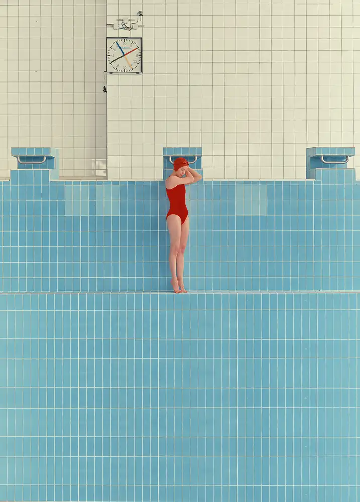 Maria Svarbova, Empty Pool, Horizon, 2020