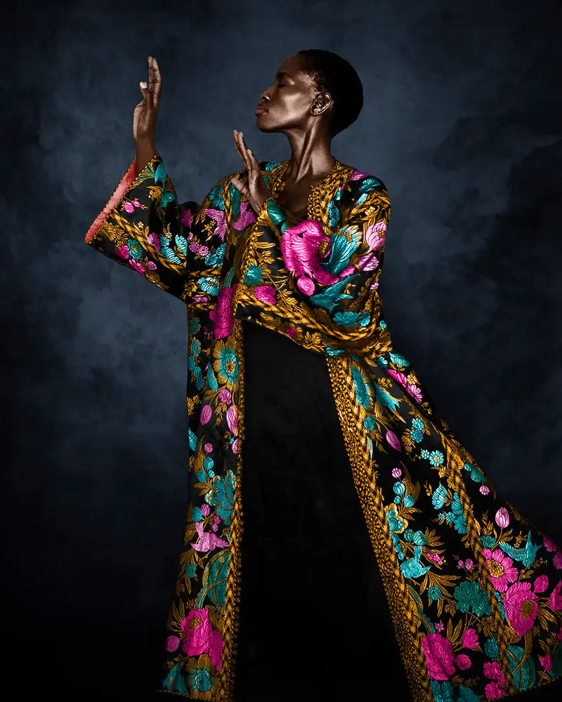 Vee Speers, Untitled #4, Kaftan, The King's Court, 2025