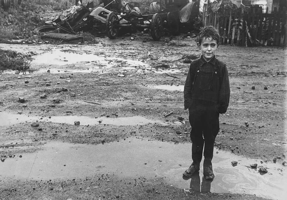 Ben Shahn, Dweller in Circleville's 'Hooverville,' central Ohio, 1938