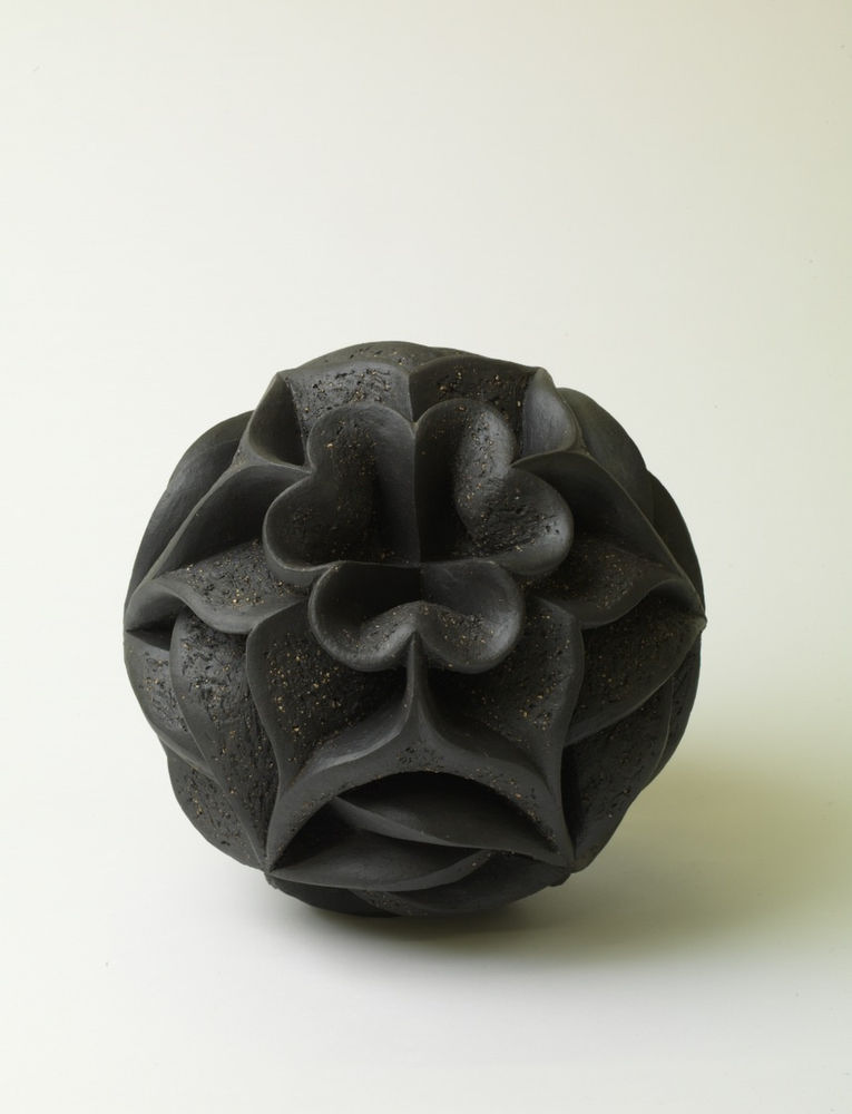 Halima Cassell, Noir, Hand carved, unglazed stoneware clay.