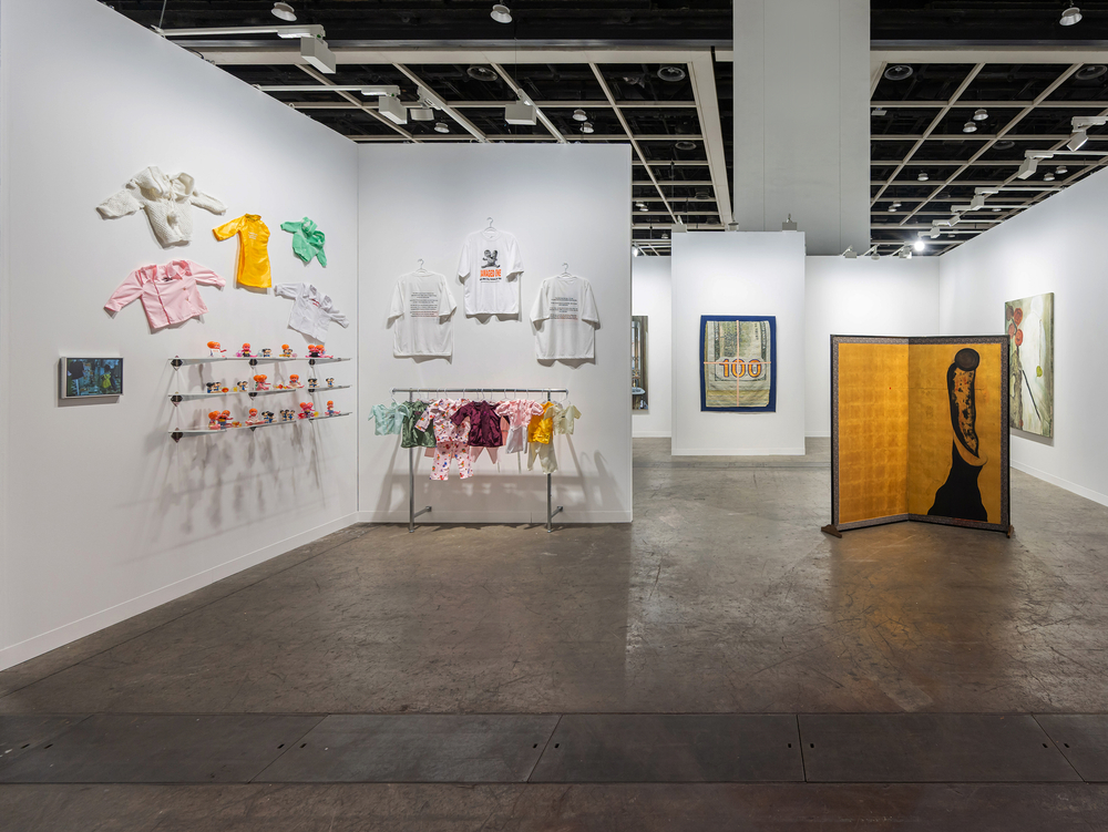 The Best Booths at Art Basel Hong Kong, From AI Magical Girls to Asia’s Unsung Masters