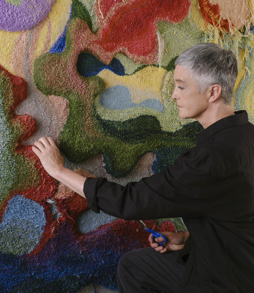 Camilla Iliefski - Artists - HB381