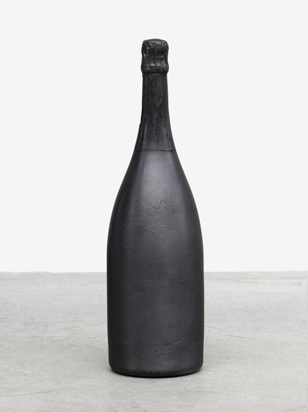 Alicja Kwade, The heavy weight of lively light (Belle - Epoque)