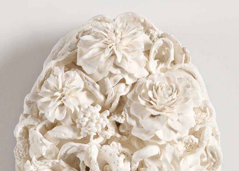 Pottier wall sculpture white