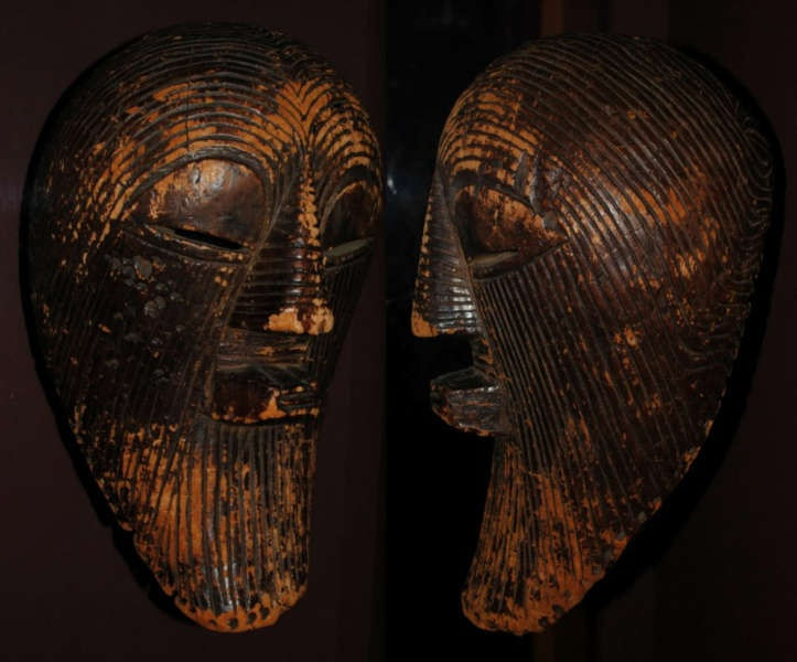 Object of the day: a 19th century Songye kifwebe mask