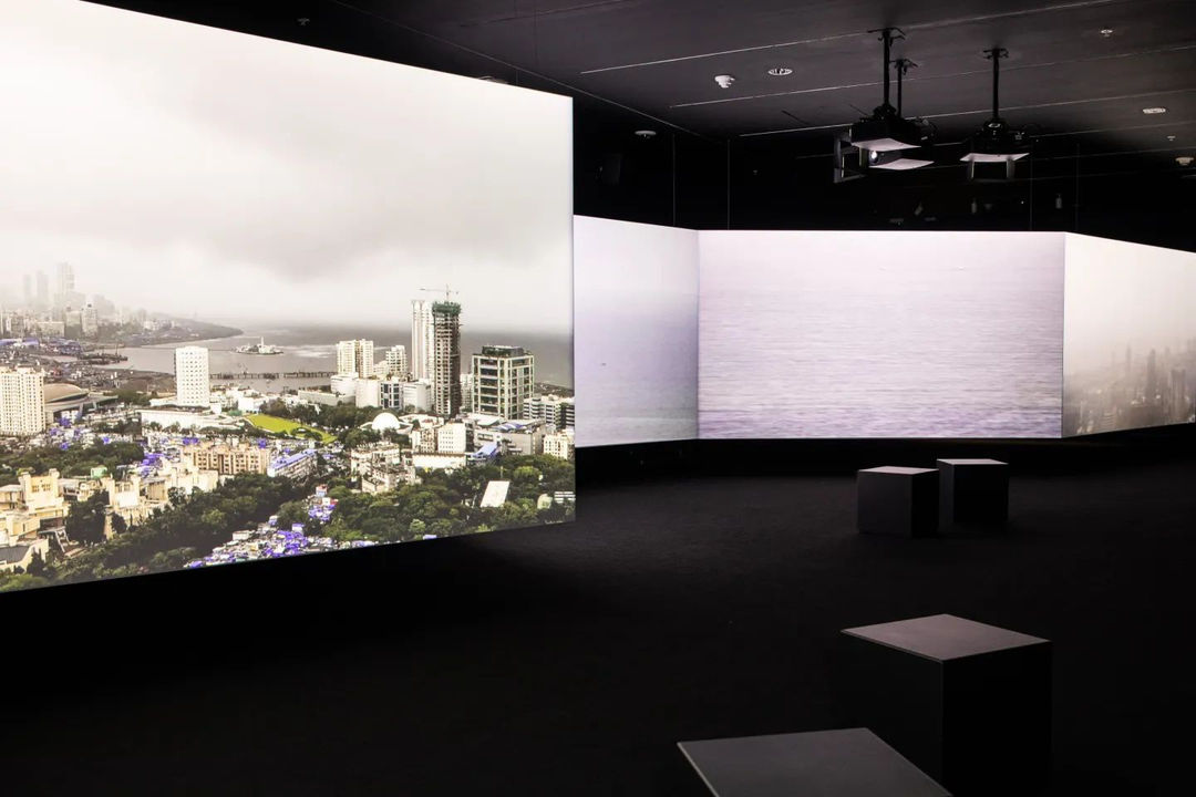 The Verge : What can a video 100 pixels high teach us about storytelling?