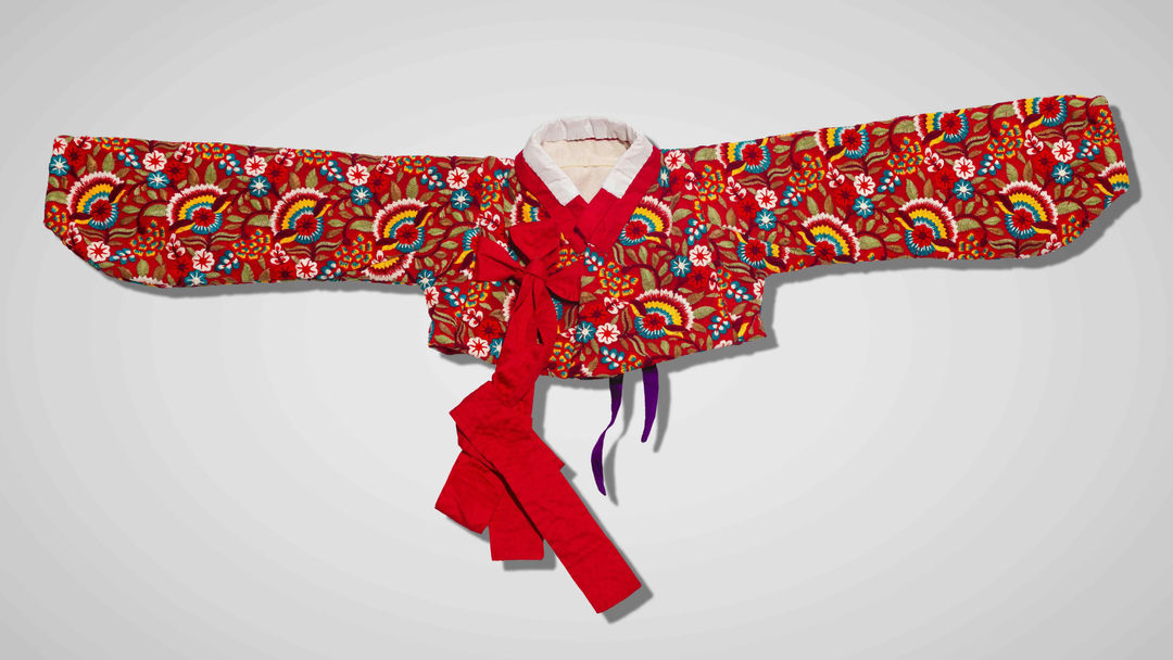 The Nod Mag : Clothes are political, highlights Kallol Datta’s first solo exhibition