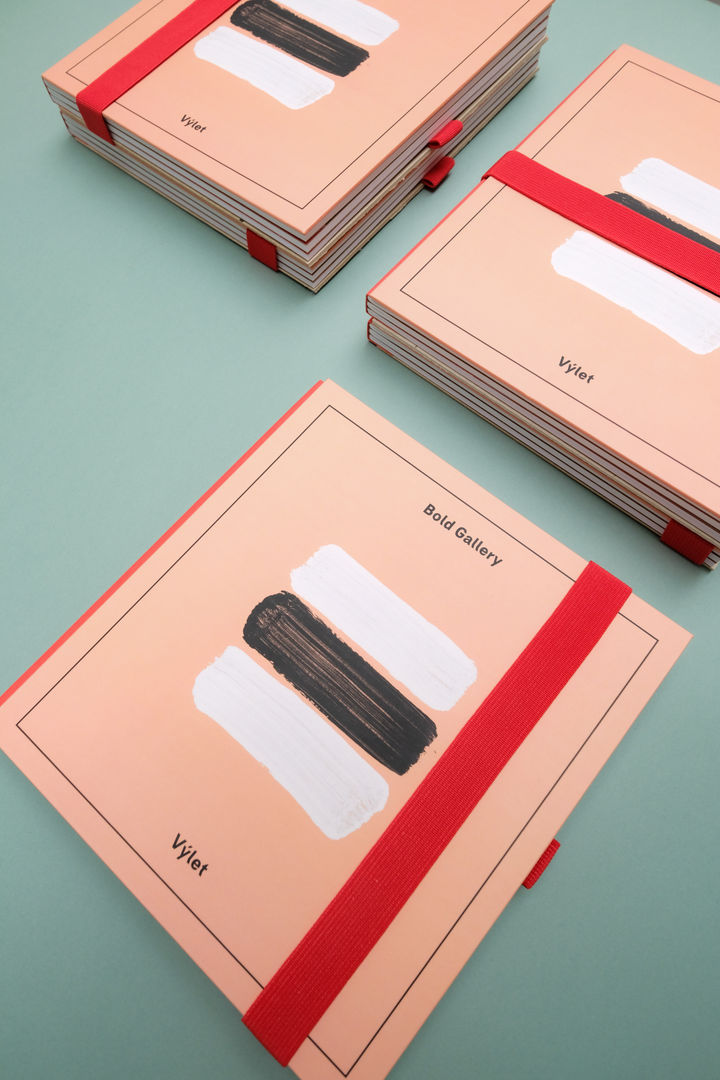 Bold cestovní deník, Ruční výroba z recyklovaného materiálu