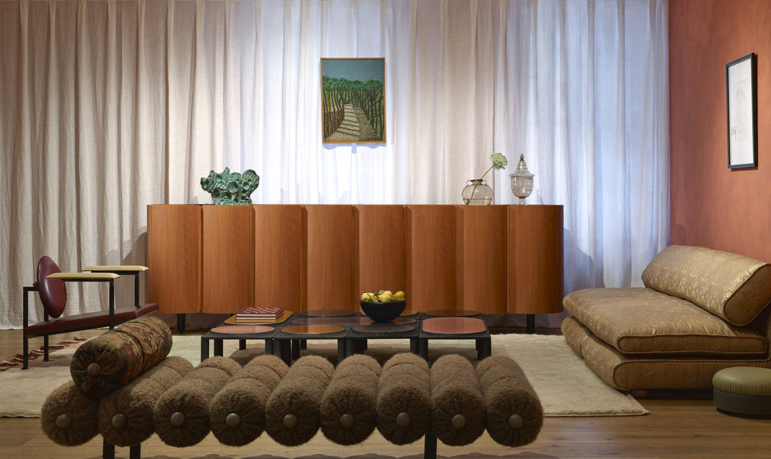 Mayfair meets Milan at this London townhouse-gallery, ‘Two Rooms’ features Milanese design in a Georgian setting