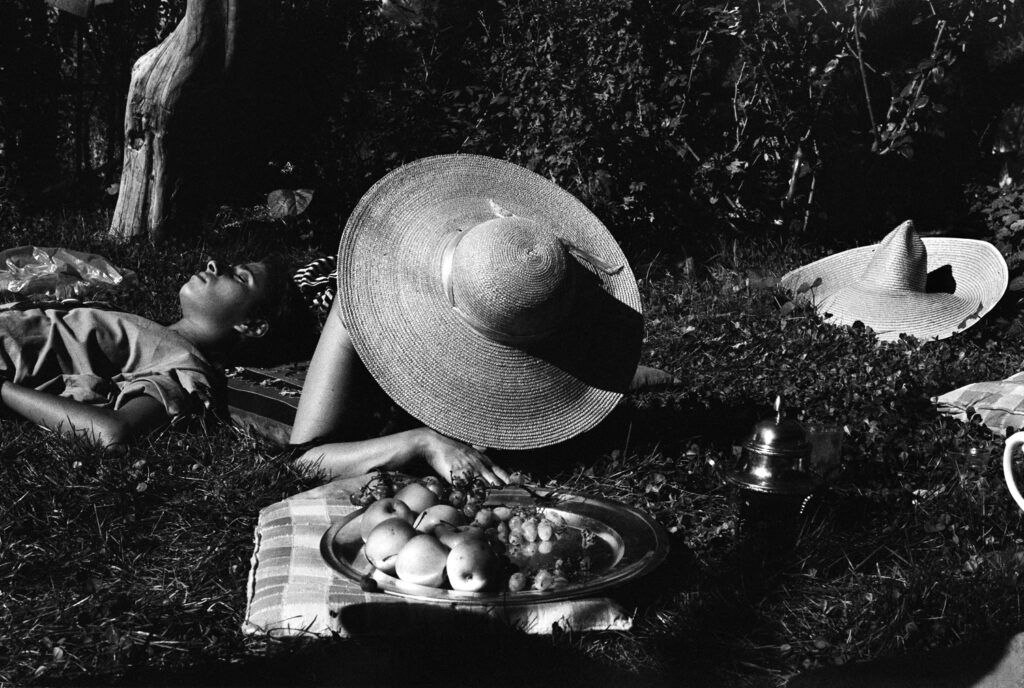 Fouad Elkoury, The Picnic, Baalbek, 1979.