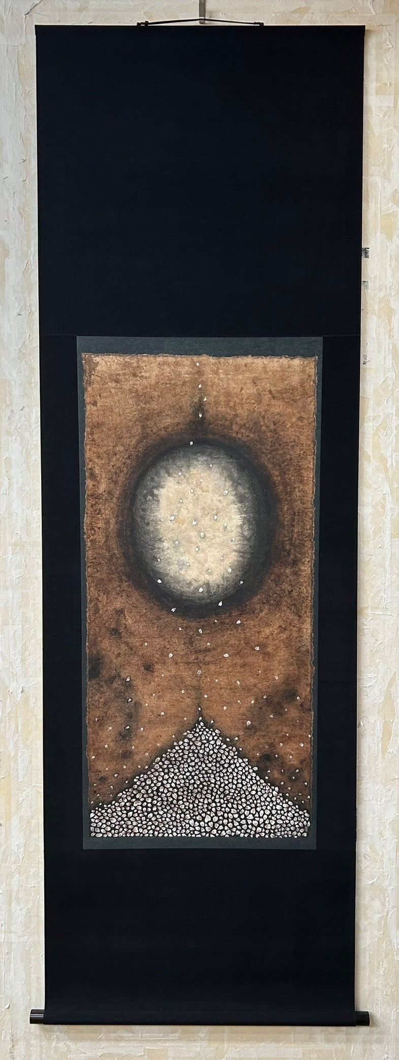 Mirrors: Yuri Shimojo | 16 November - 21 December 2024 | Praise