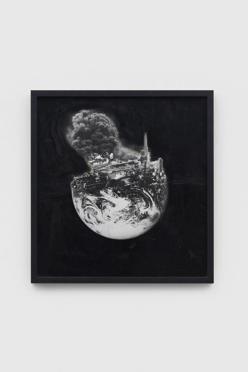 Peter KENNARD Earth 6, 1988 Photomontage - Gelatin silver print on card 30.5 x 29 cm