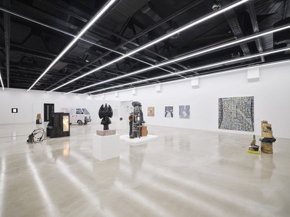 “Not Goodbye, But Hello” – Insa Art Space's Final Greeting with ARKO’s Minibus, Ort Cloud, Dtteol: Hello Insa