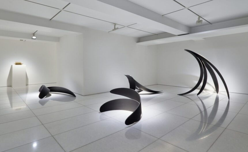 Martin Cid Magazine: Lost in Garden