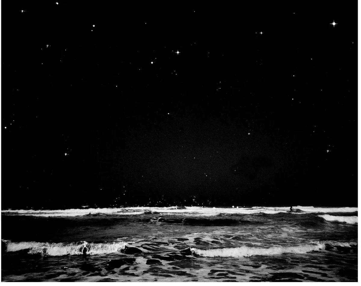 THE SKY DOES NOT BEND OSHEEN HARRUTHOONYAN