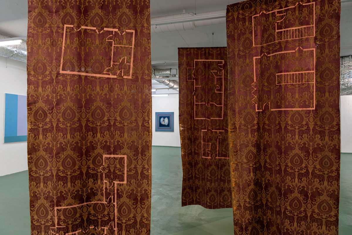 Group show | Inside we walk around awoken