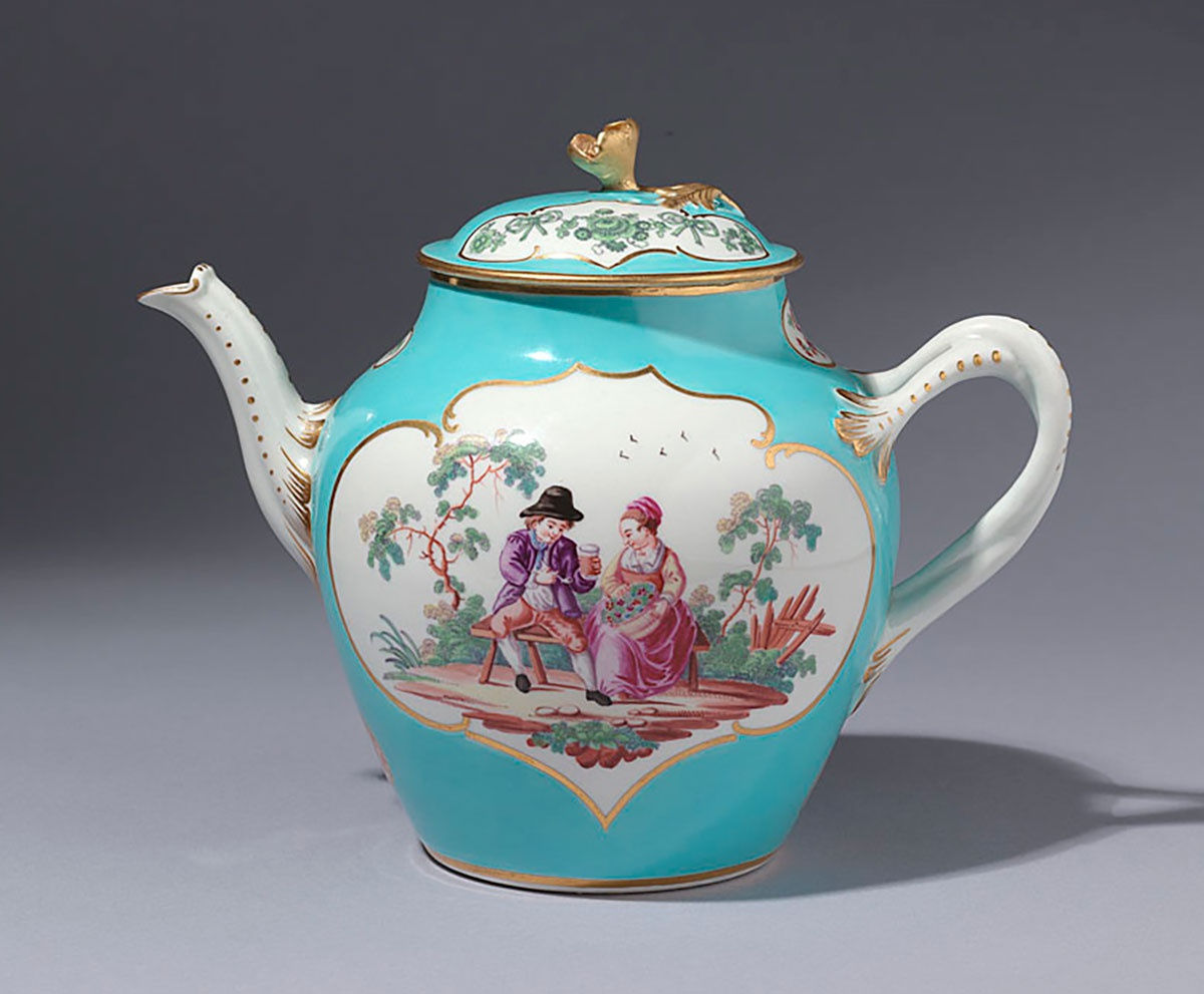 The Harlequin Service Giles Decorated Worcester Teapot and Cover