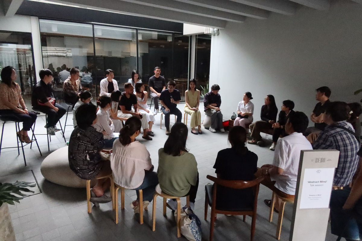 Abstract Mind on reflection, บอร์ดตกตะกอน