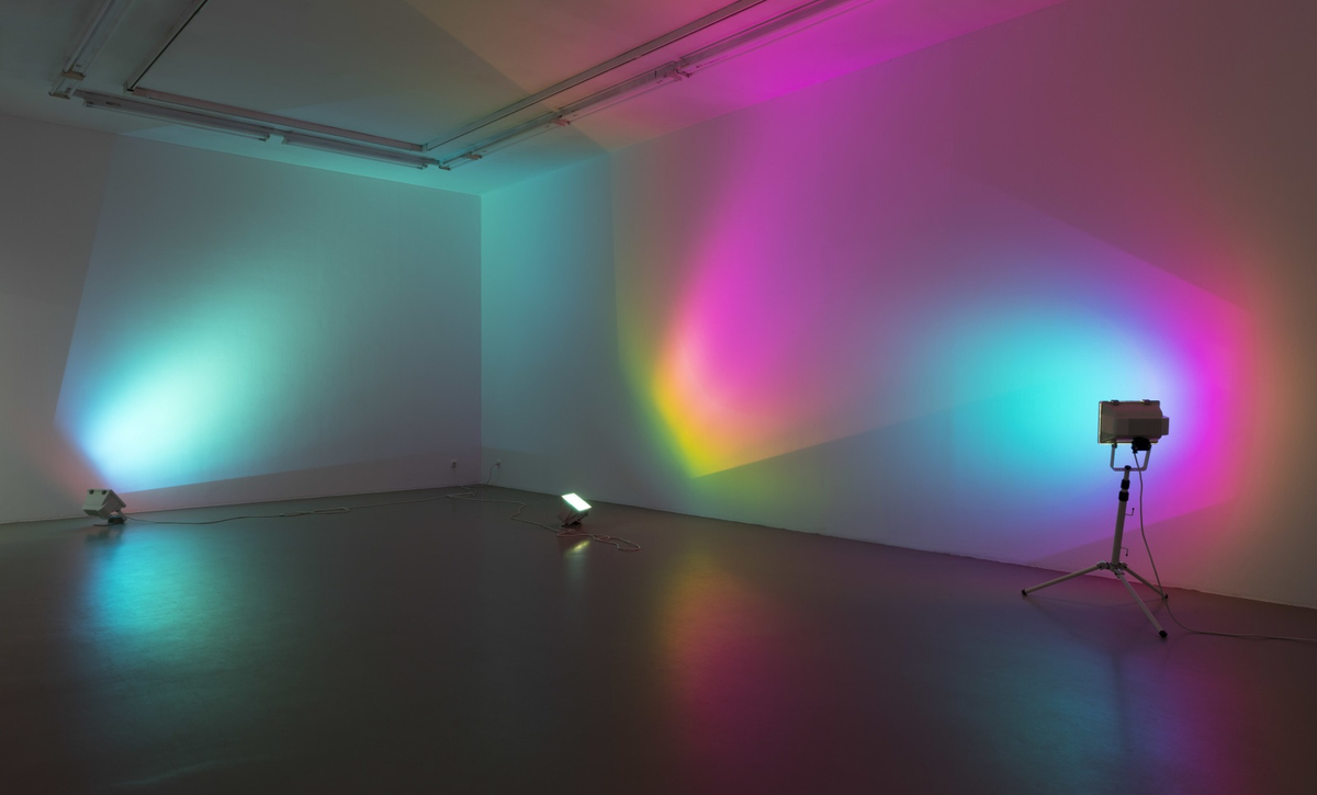 Image: Ann Veronica Janssens, 5766 chemin des Trious