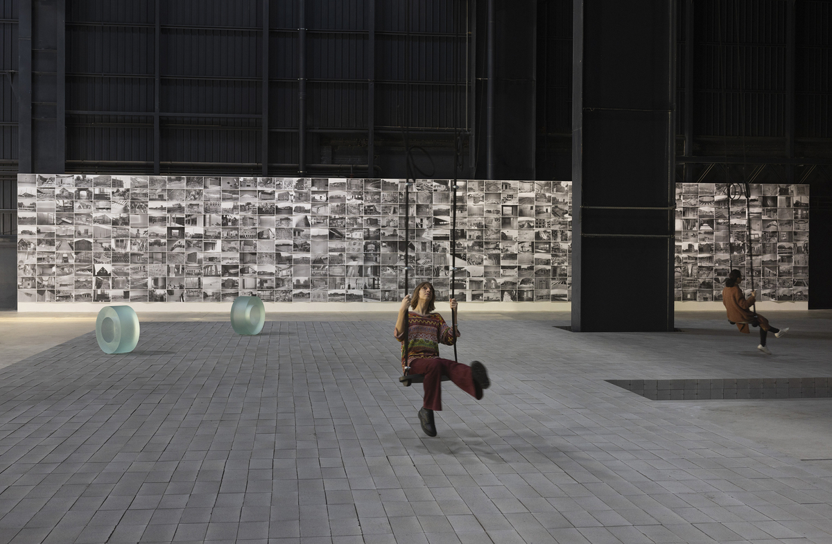 Grand Bal Ann Veronica Janssens