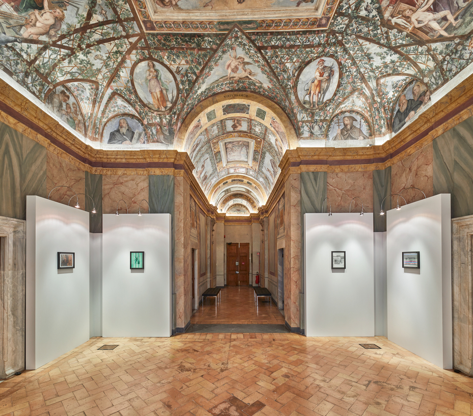 Exhibition view: Christoph Keller, Data Error – Roma Antichità, Bibliotheca Hertziana – Max Planck Institute for Art History, Rome, 2023. Photo © Bibliotheca Hertziana – Max-Planck-Institut für Kunstgeschichte (Enrico Fontolan)