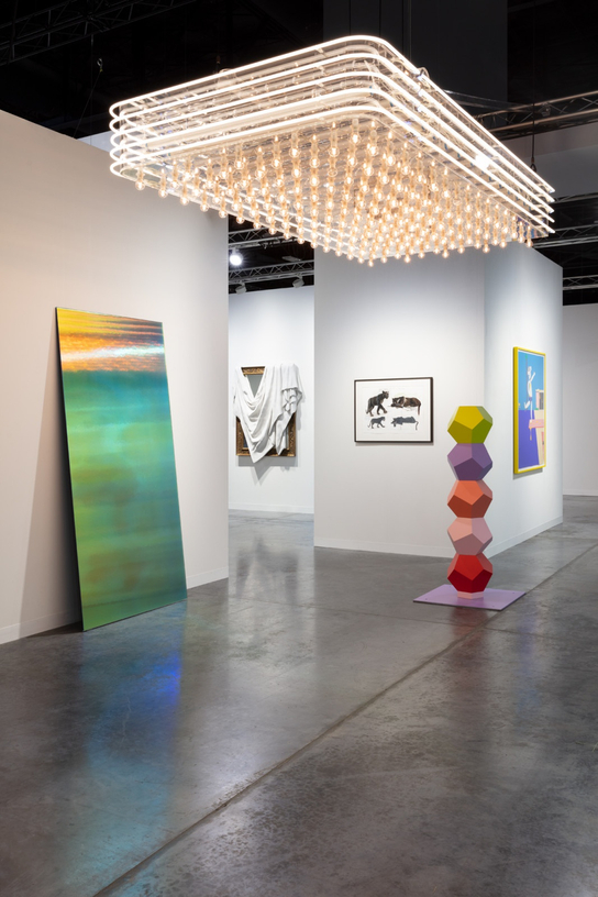 Esther Schipper at Art Basel Miami Beach 2021 Art Basel Miami Beach | Booth H9