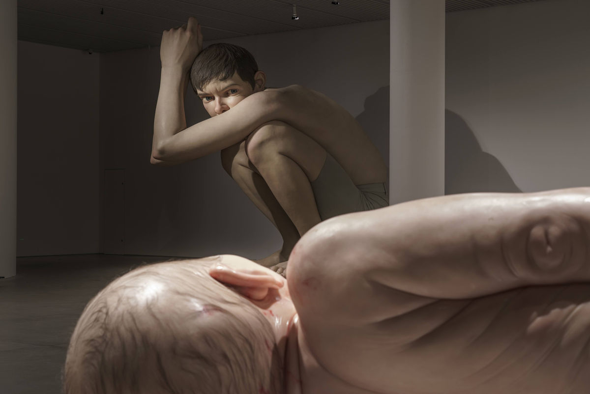 Ron Mueck – Art and Life Solo exhibition of Ron Mueck at ARoS, Denmark