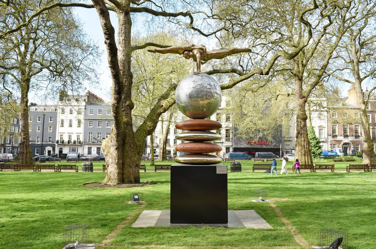 'The Four Loves' by Lorenzo Quinn unveiled in Berkerly Square