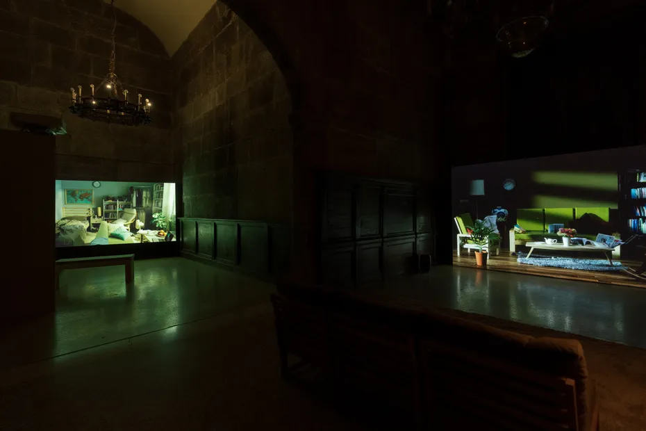 「袁廣鳴：日常戰爭」展場照 ©2024威尼斯雙年展台灣館提供。 Installation View of Yuan Goang-Ming: Everyday War ©TFAM of Taiwan Collateral Event 2024