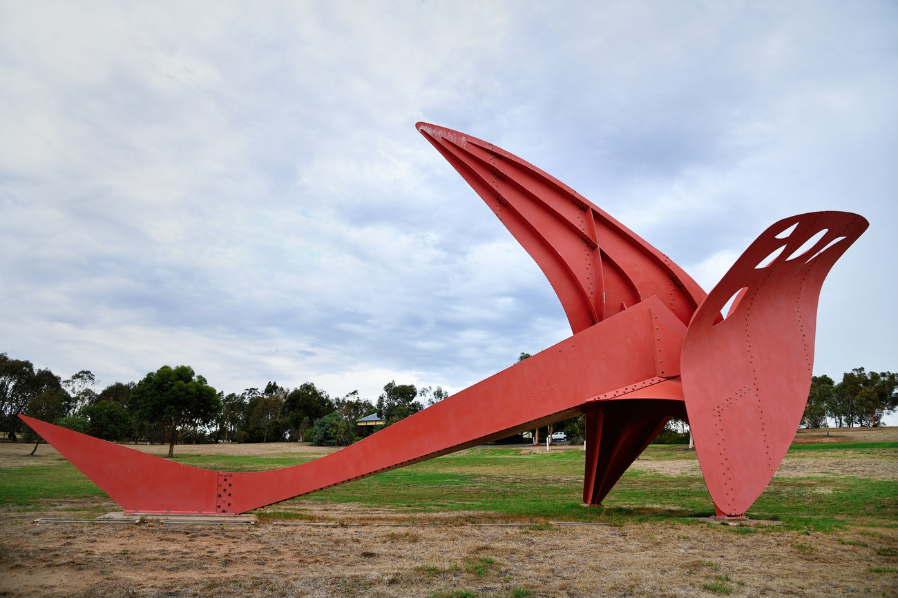 Alexander Calder, Flying Dragon, 1975