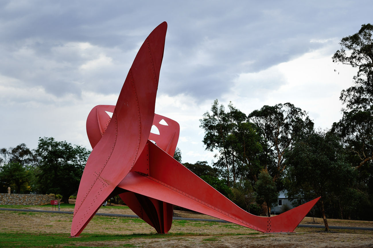 Alexander Calder, Flying Dragon, 1975