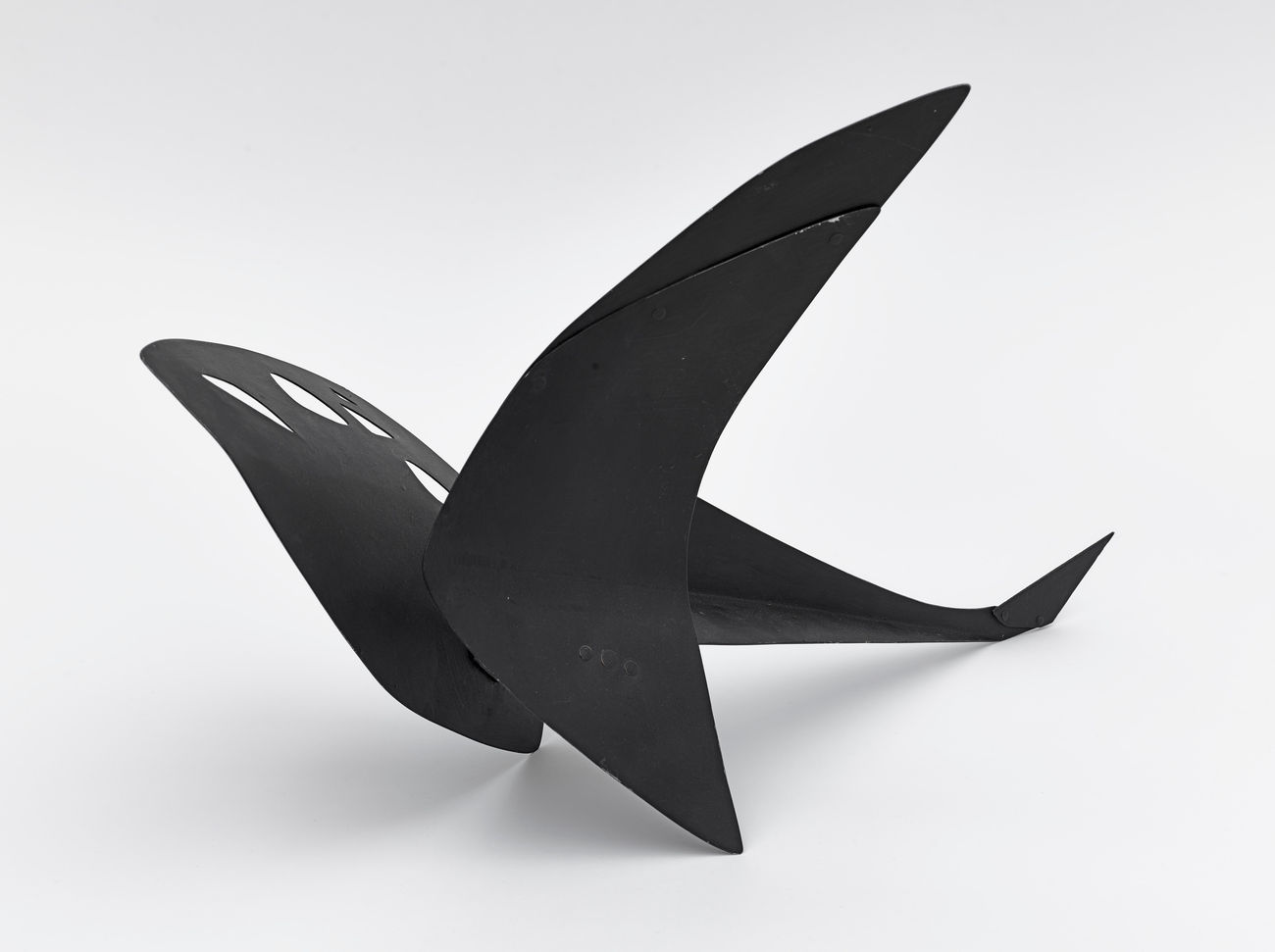 Alexander Calder, Flying Dragon, 1975