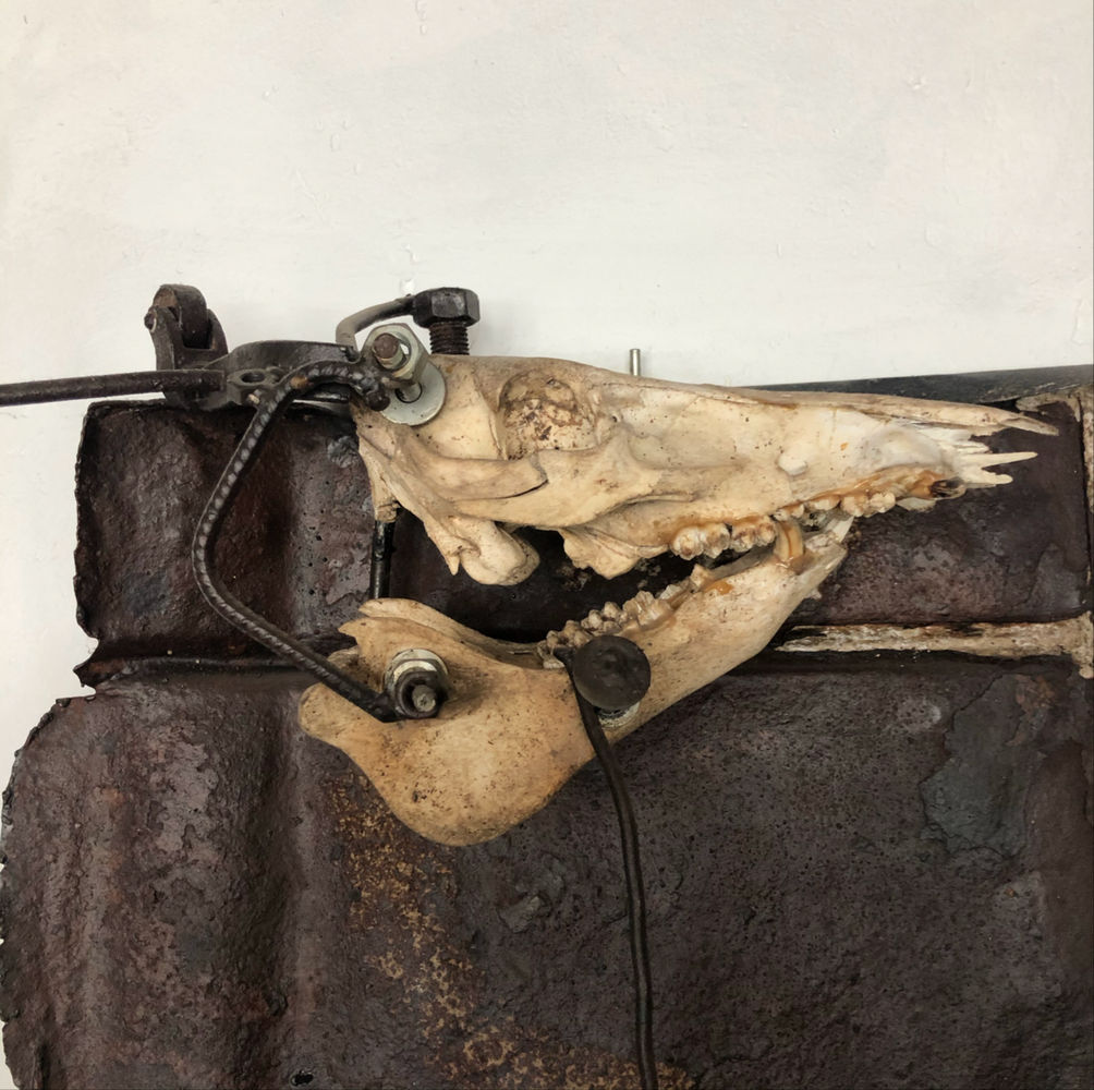 Jean Tinguely, La Retable du Chasseur, 1988