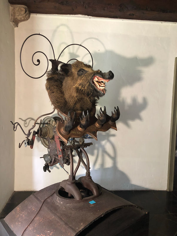 Jean Tinguely, Le Sanglier de Roger , 1990