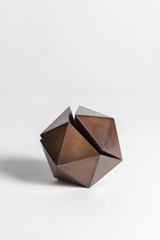 Conrad Shawcross, Schism (D), 2019