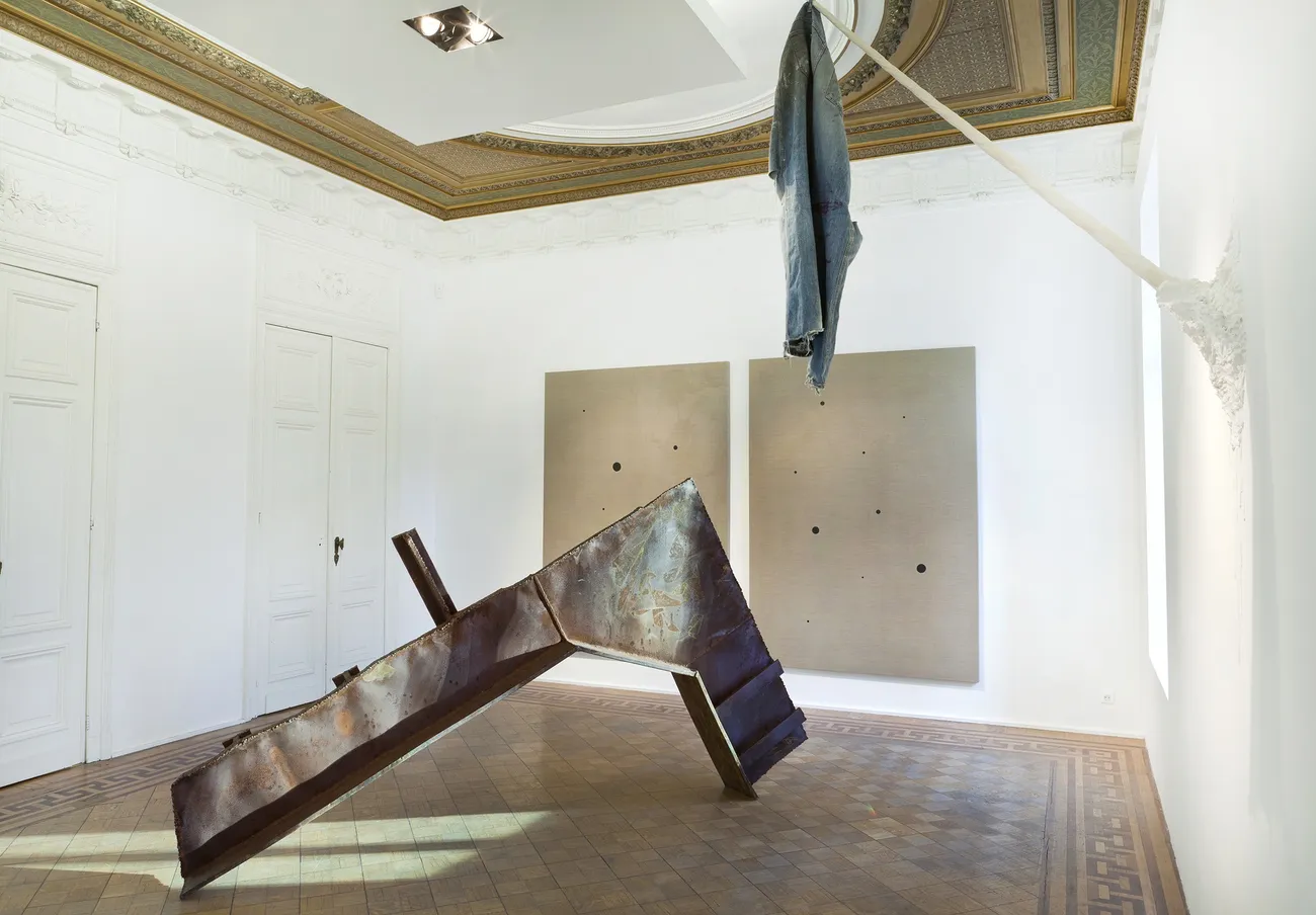 'John Isaacs - The closest I ever came to you' Exhibition view: Aeroplastics @ Rue Blanche, 2011-2012