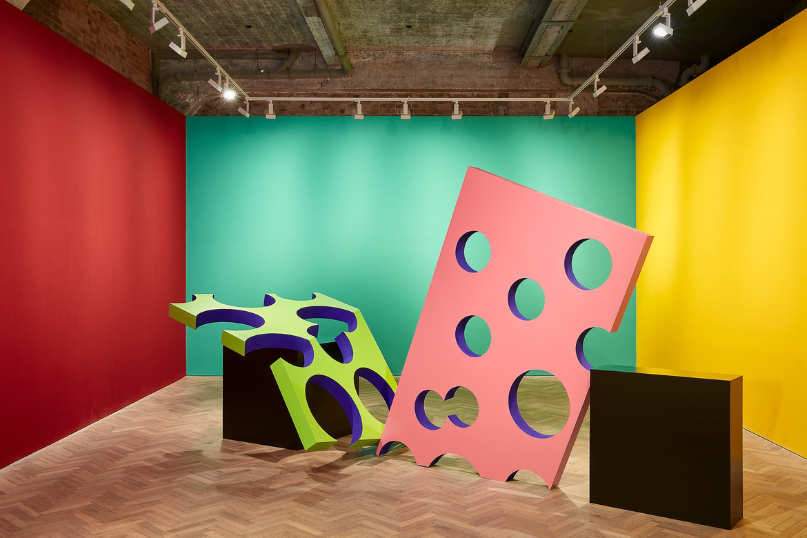 Installation view, Thomas Dane Gallery, London