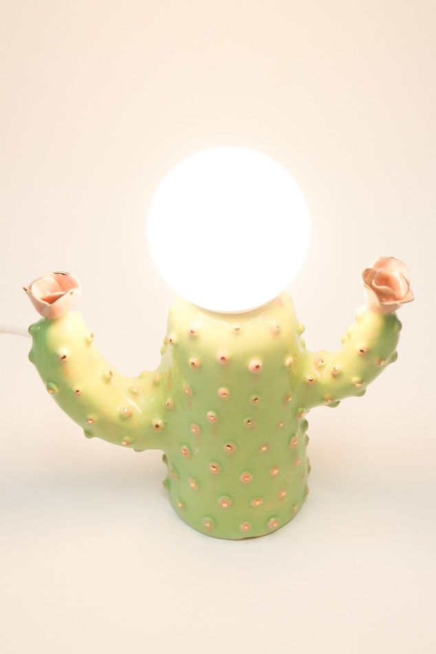 Jen Dwyer sculpture lamp of green cactus with gold lips holding pink flowers