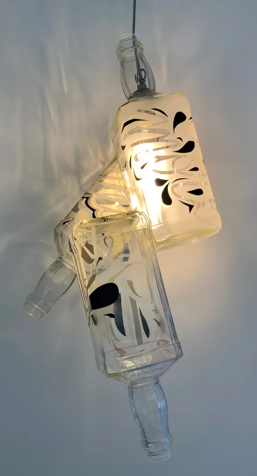 Bottle lamp installation piece