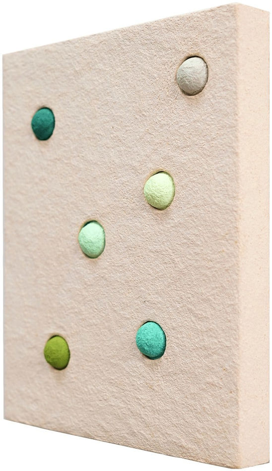 CHIAOZZA - side view of the mix media work 