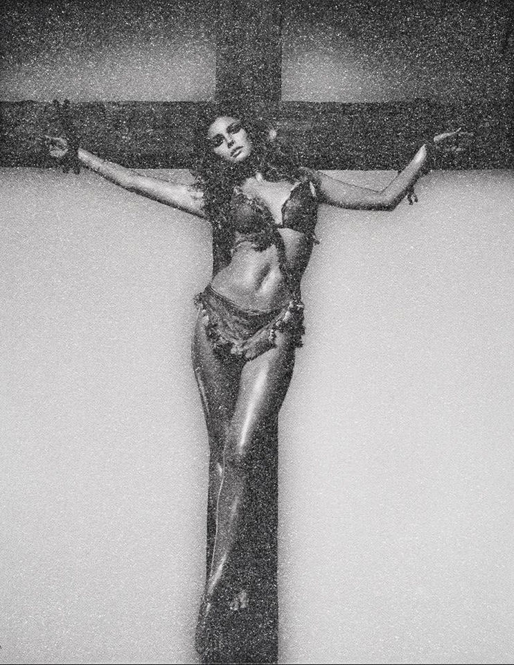 Simon Claridge, Raquel Welch - One Million Years B.C.